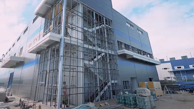 SES AI Korea Li-Metal battery manufacturing facility in the process of being built. Timelapse video shown at SES Battery World 2022